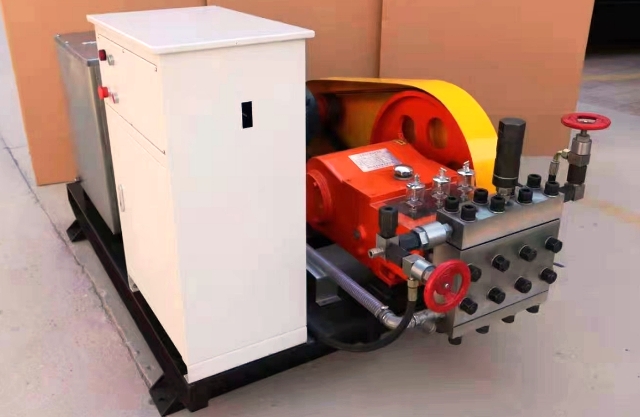 小型电动试压泵控制系统技术规格书