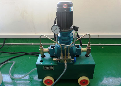 电动试压泵2DSY型立式图片1